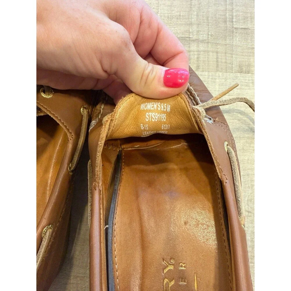 Sperry size great